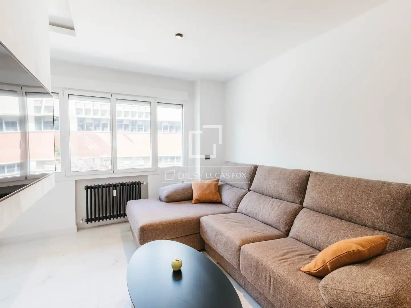 Living room of Flat for rent in Madrid  with Heating and Furnished