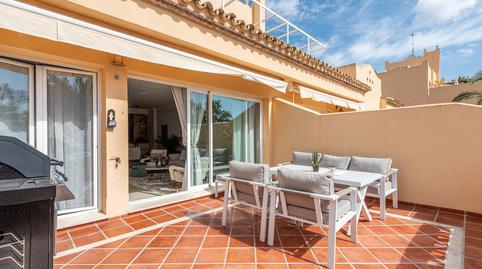 Foto 2 de Apartament en venda a Elviria, Málaga