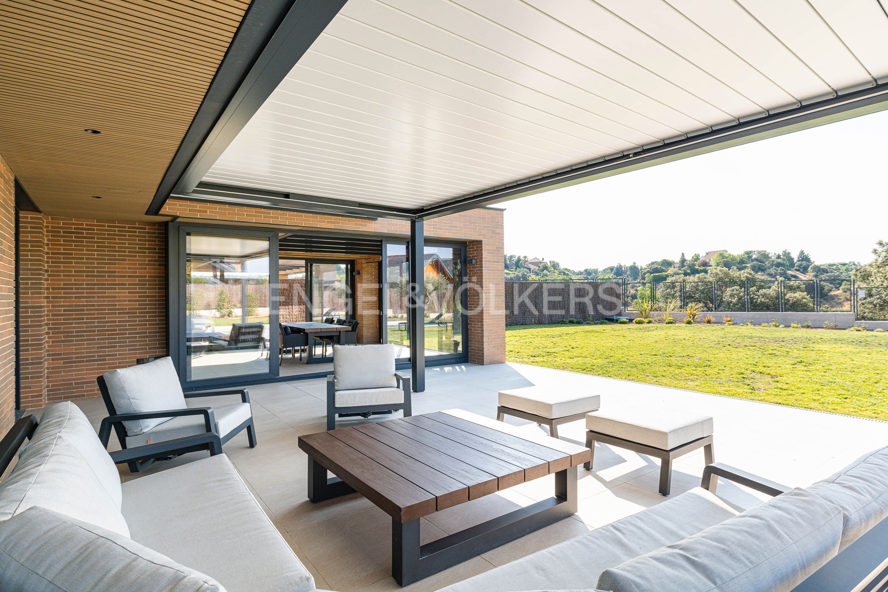 Terrace of House or chalet for sale in Las Rozas de Madrid  with Air Conditioner, Heating and Private garden