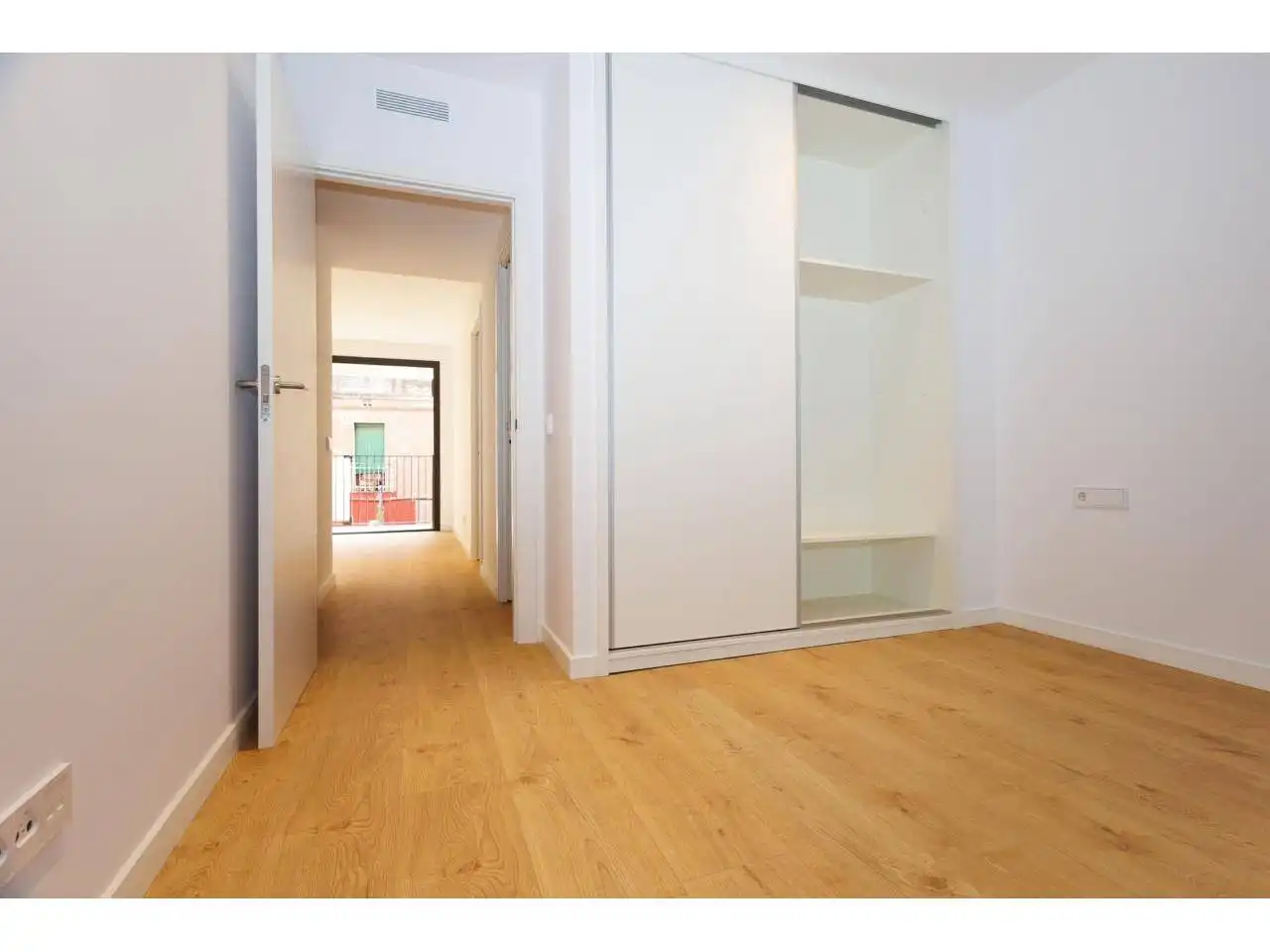 Flat with terrace for sale in Avenida Pau Casals, imagen 9