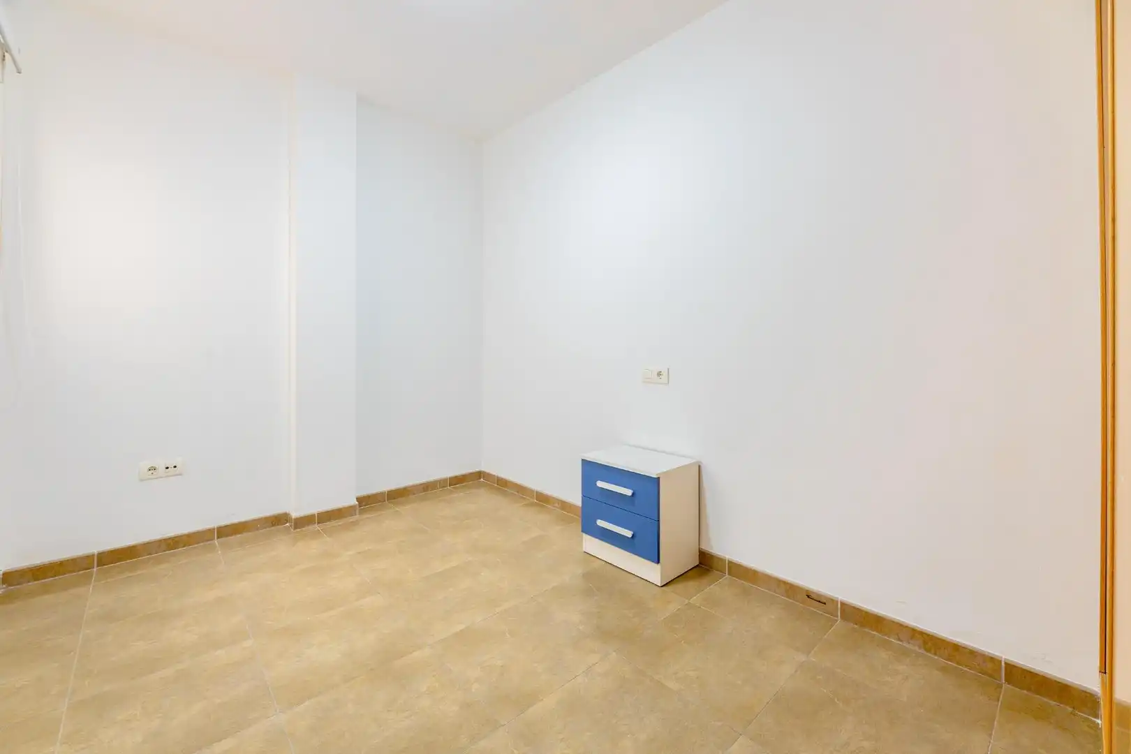 Bedroom of Flat for sale in L'Alcúdia de Crespins  with Air Conditioner