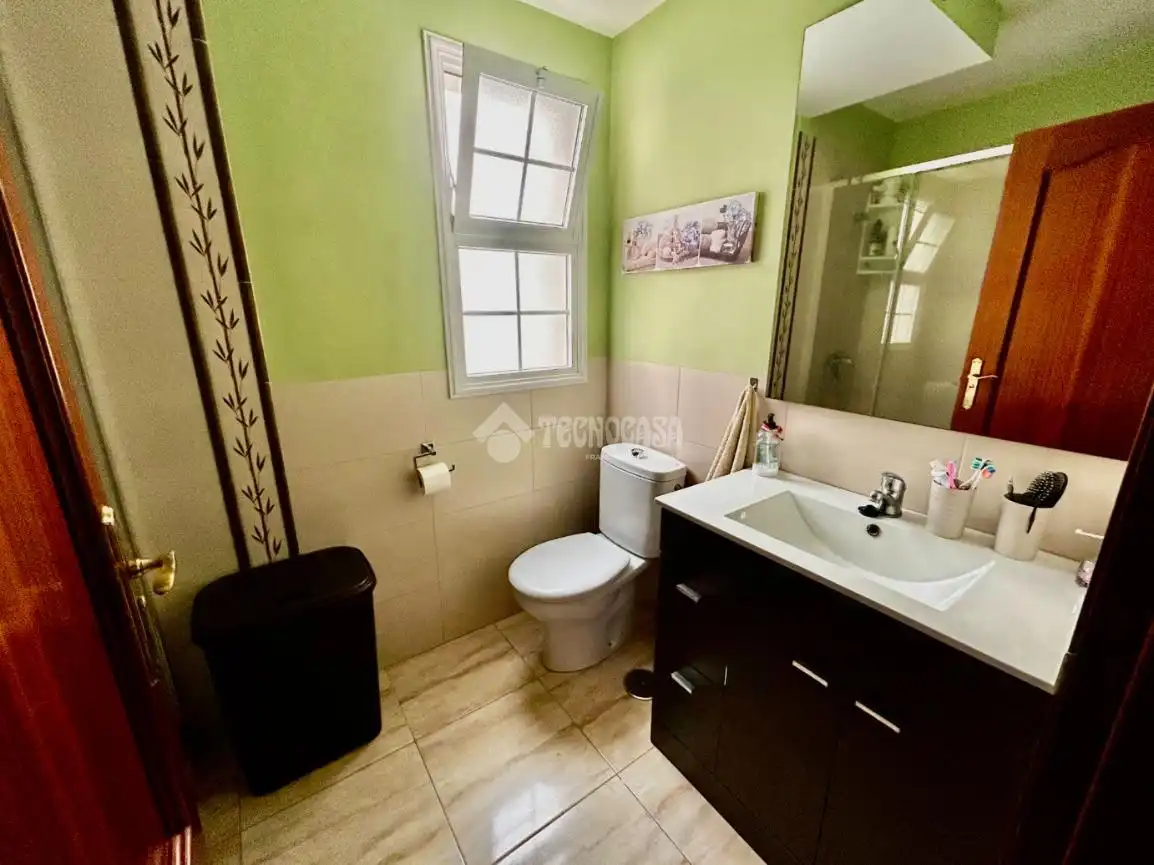 Baño de Piso en venta en Arafo con Terraza y Trastero