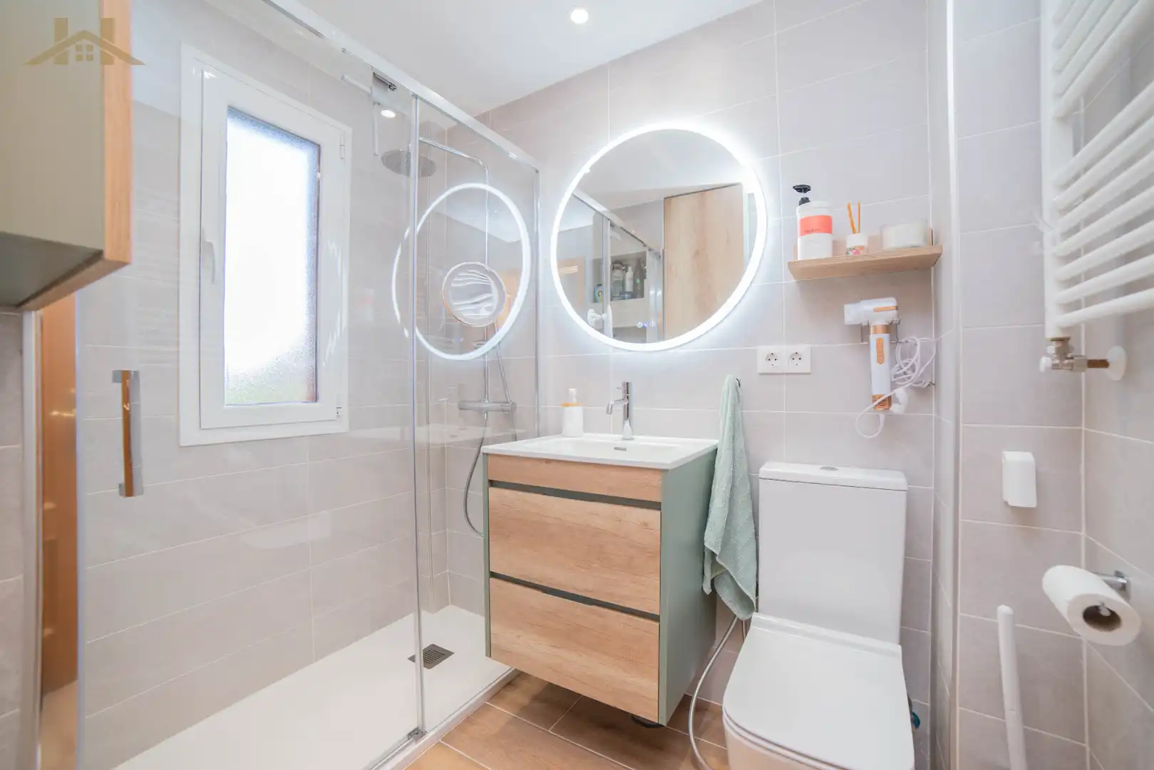 Baño de Piso en venta en Rivas-Vaciamadrid con Aire acondicionado, Calefacción y Terraza