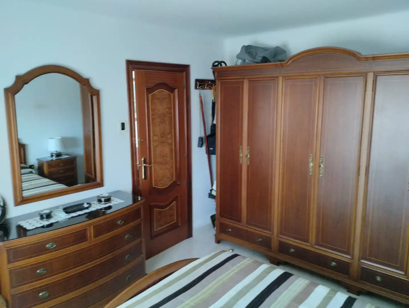 Flat for sale in Casc Antic