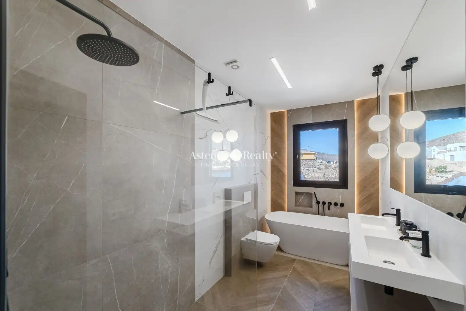 Baño de Casa o chalet en venta en Candelaria con Aire acondicionado, Calefacción y Jardín privado