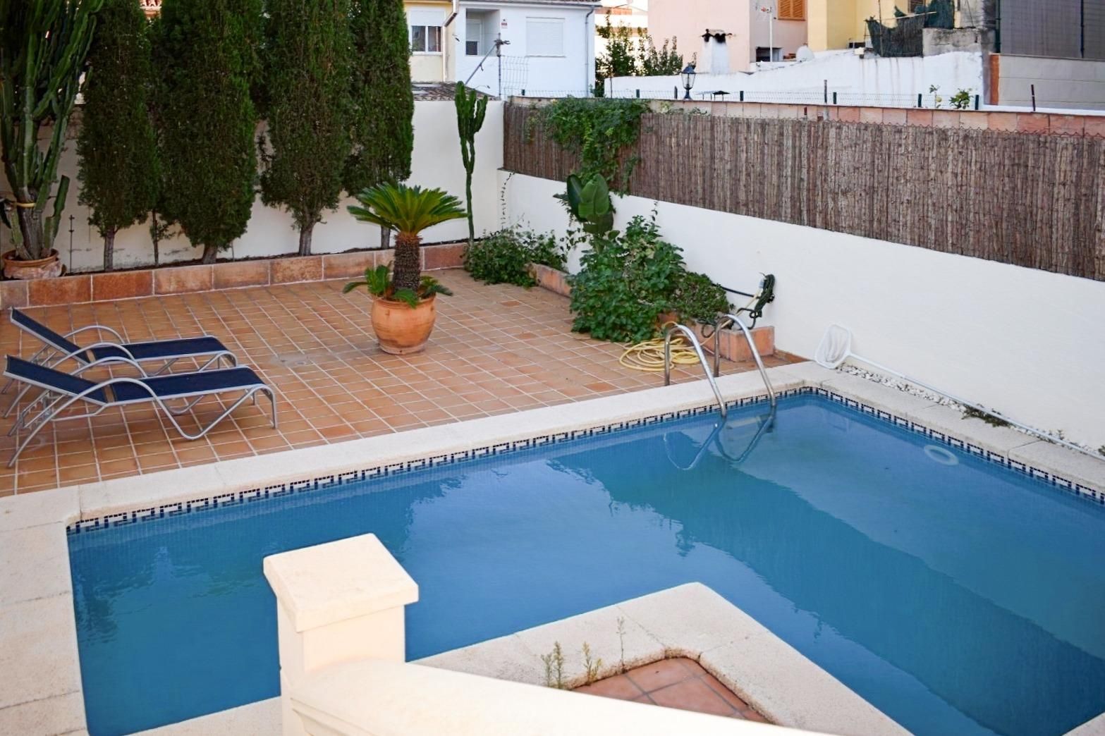 Swimming pool of Single-family semi-detached to rent in  Palma de Mallorca  with Air Conditioner, Heating and Private garden