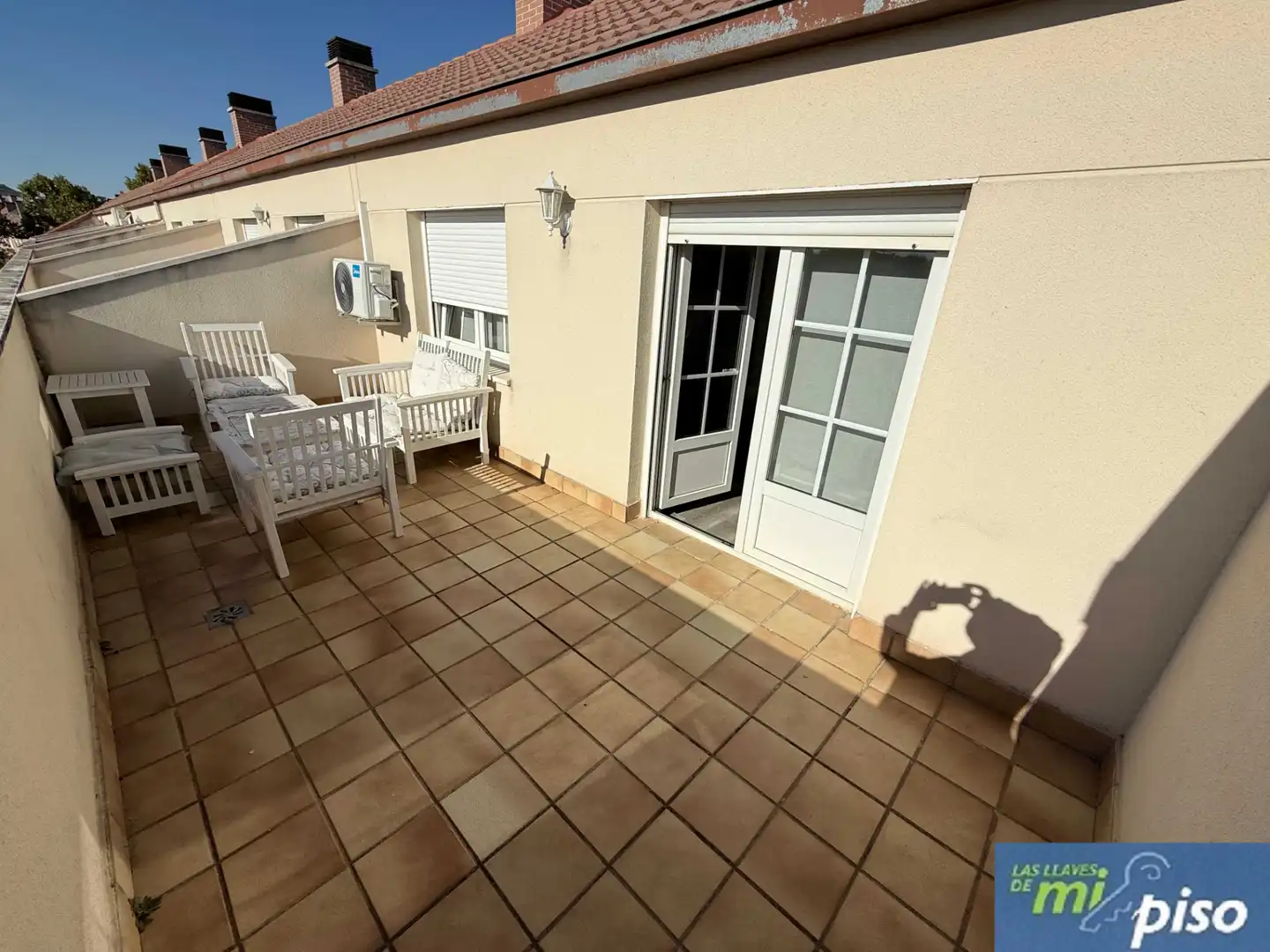 Terraza de Casa adosada en venta en Arroyo de la Encomienda con Calefacción, Jardín privado y Parquet