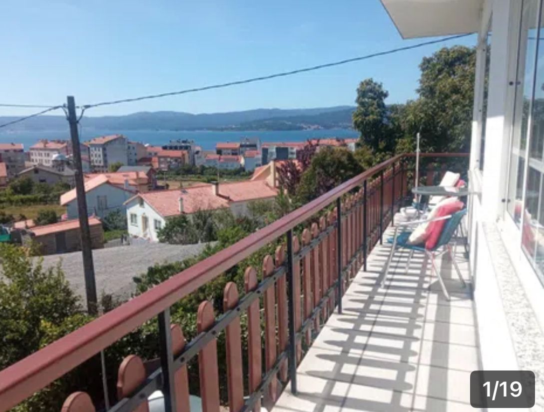 Terrassa de Casa o xalet en venda en Porto do Son amb Jardí privat, Terrassa i Moblat