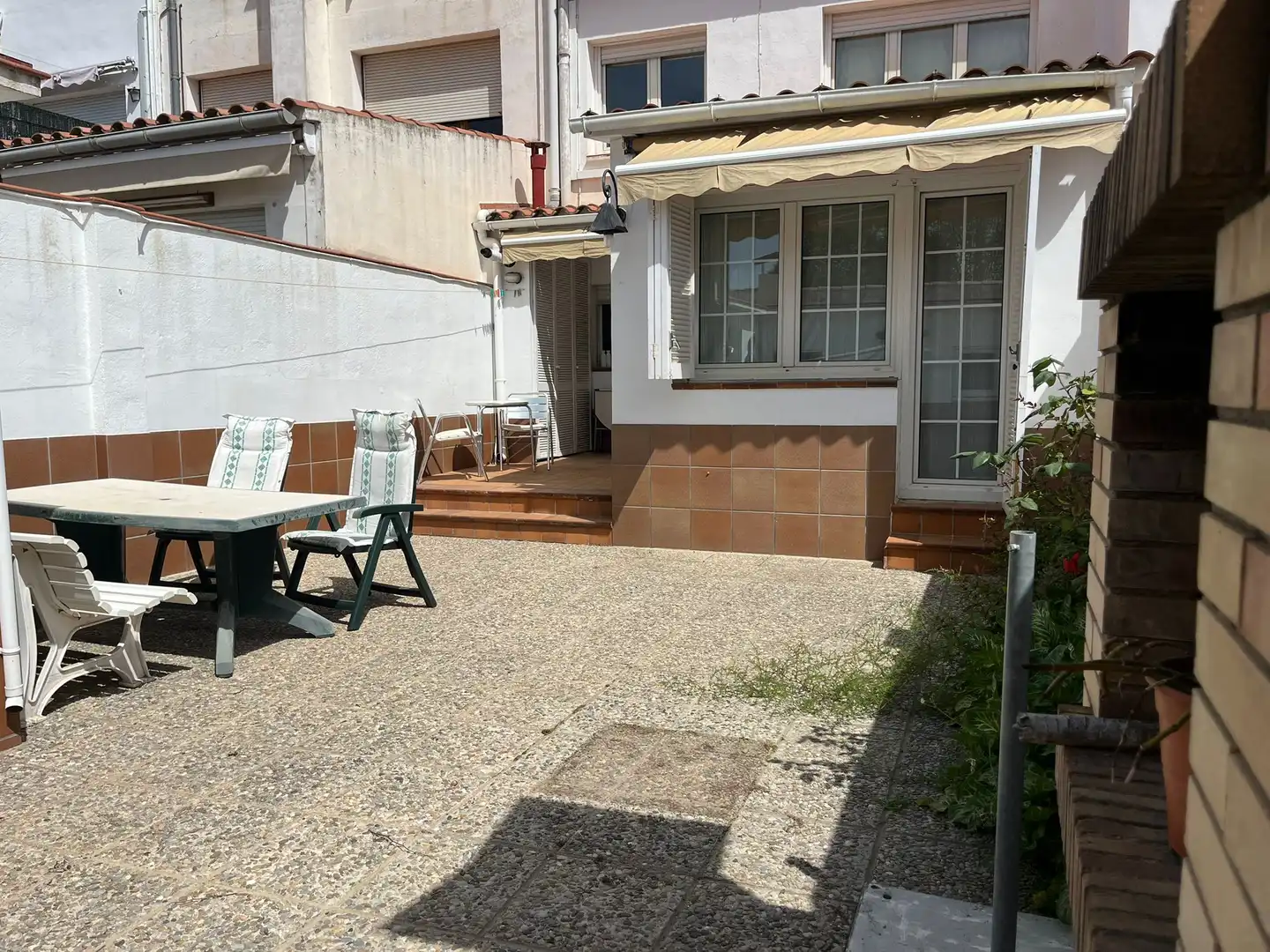 Terraza de Casa adosada en venta en Esparreguera con Calefacción, Trastero y Amueblado