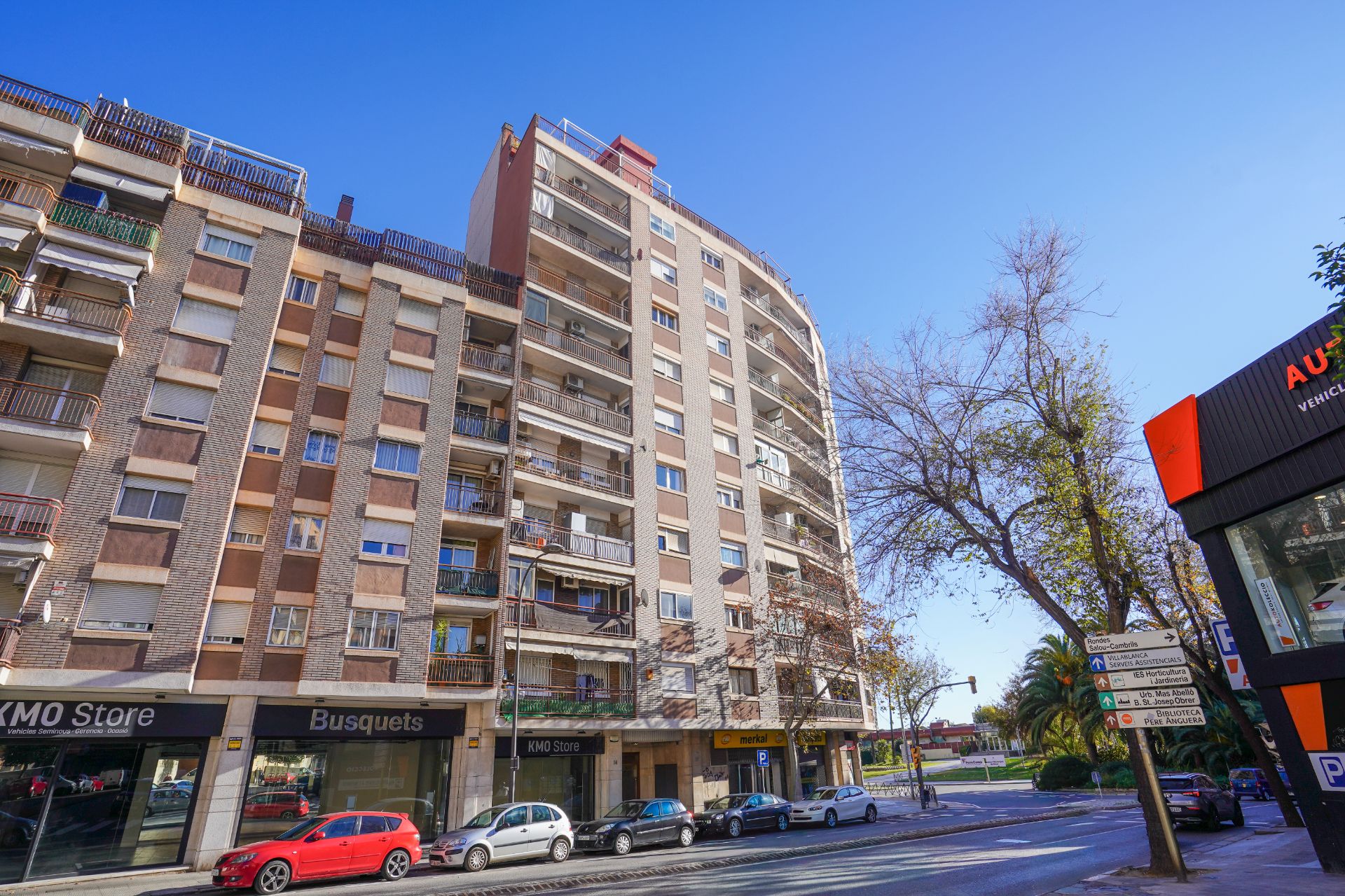 Vista exterior de Pis en venda en Reus amb Aire condicionat i Balcó