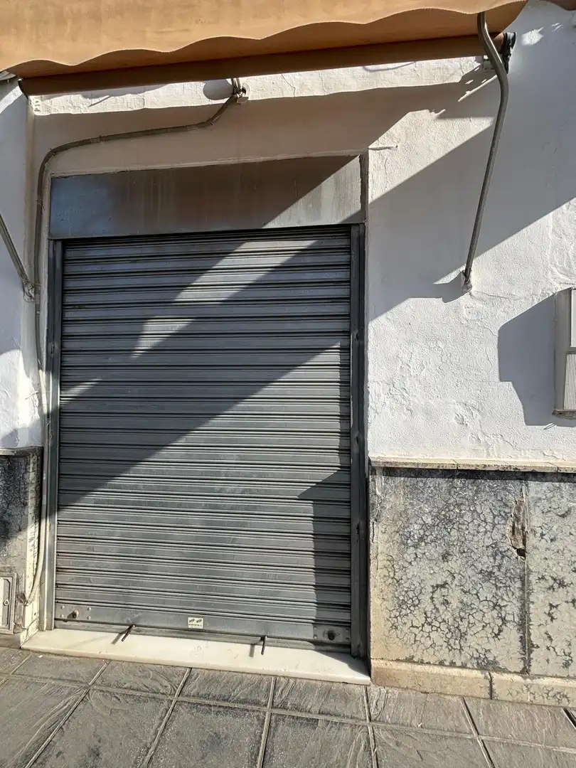 Vista exterior de Casa o chalet en venta en Coria del Río