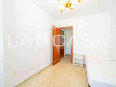 Flat with lift for sale in Algirós