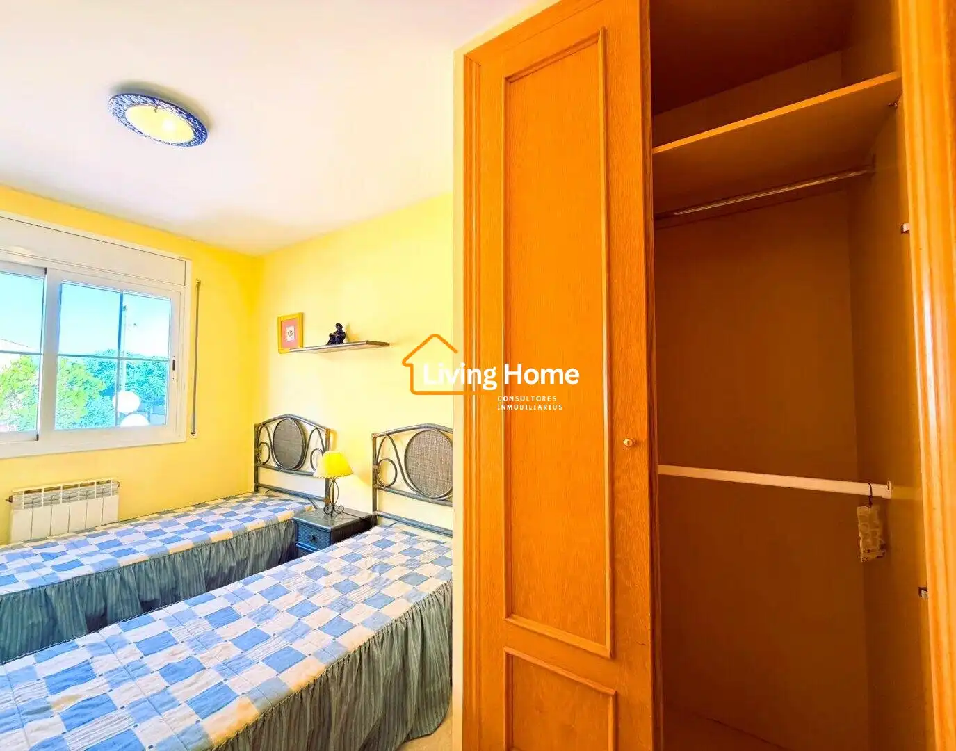 Vista exterior de Casa o chalet en venta en Cambrils con Calefacción, Jardín privado y Terraza