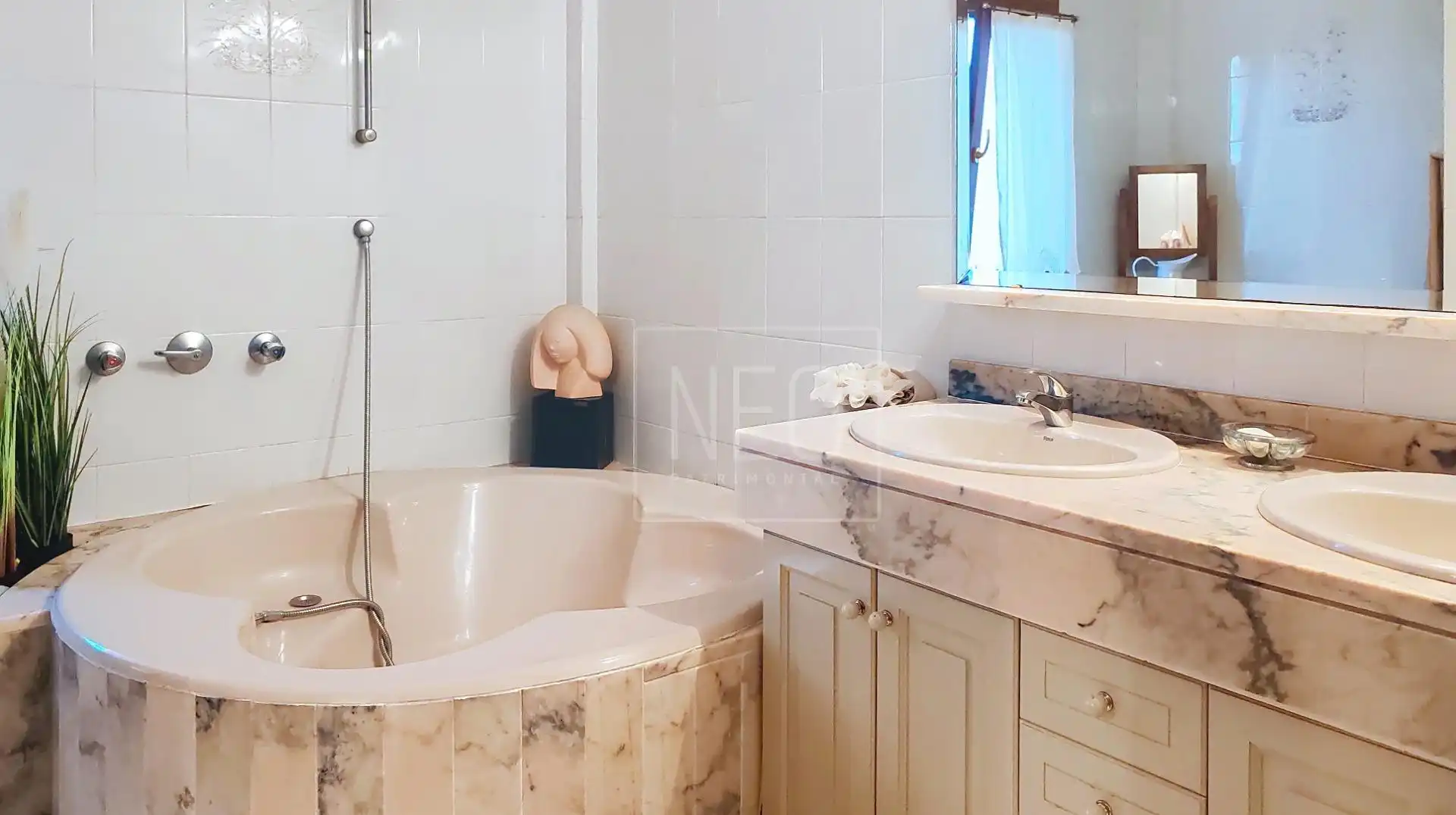 Bathroom of Attic for sale in Dénia  with Air Conditioner, Private garden and Terrace