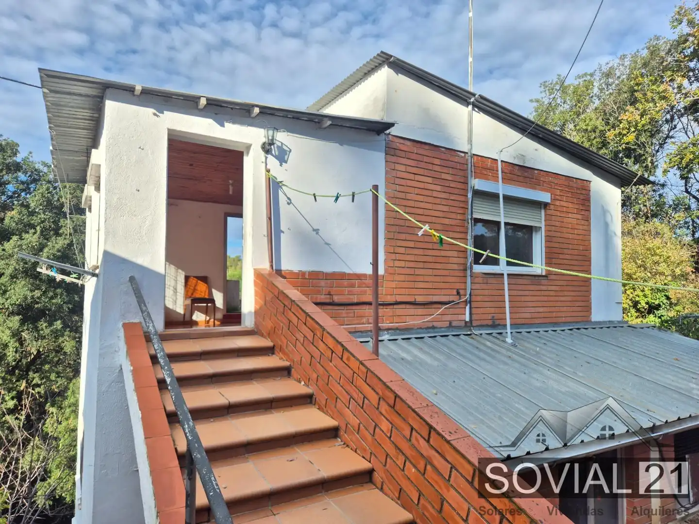 Vista exterior de Casa o xalet en venda en  Barcelona Capital amb Jardí privat i Terrassa