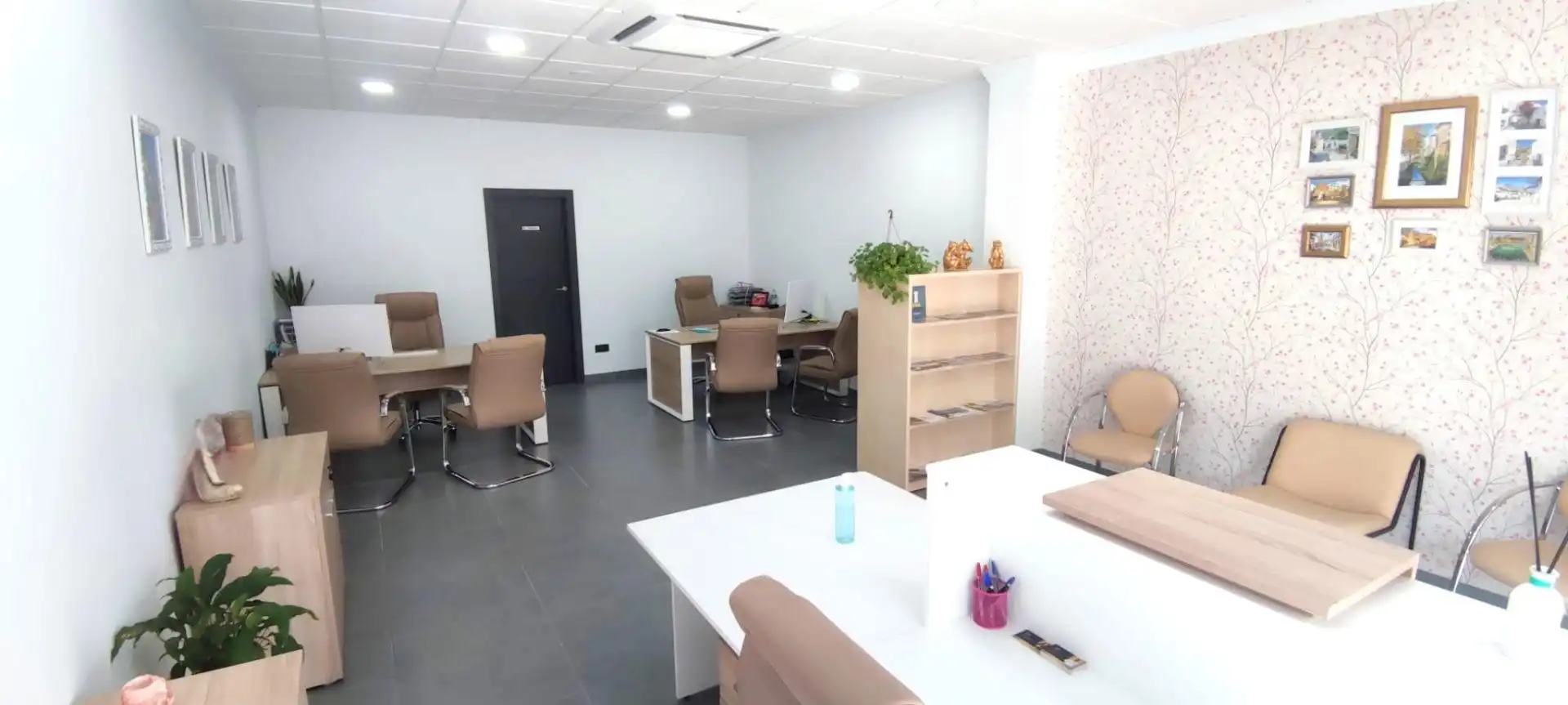 Local en venta en Albolote con Aire acondicionado y Amueblado