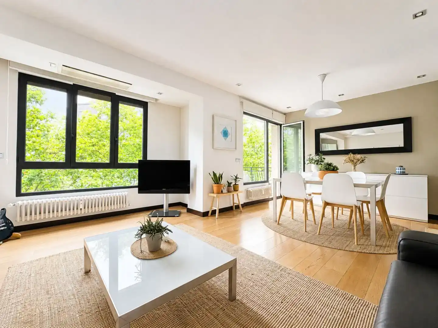 Sala d'estar de Pis en venda en Vitoria - Gasteiz amb Aire condicionat i Balcó