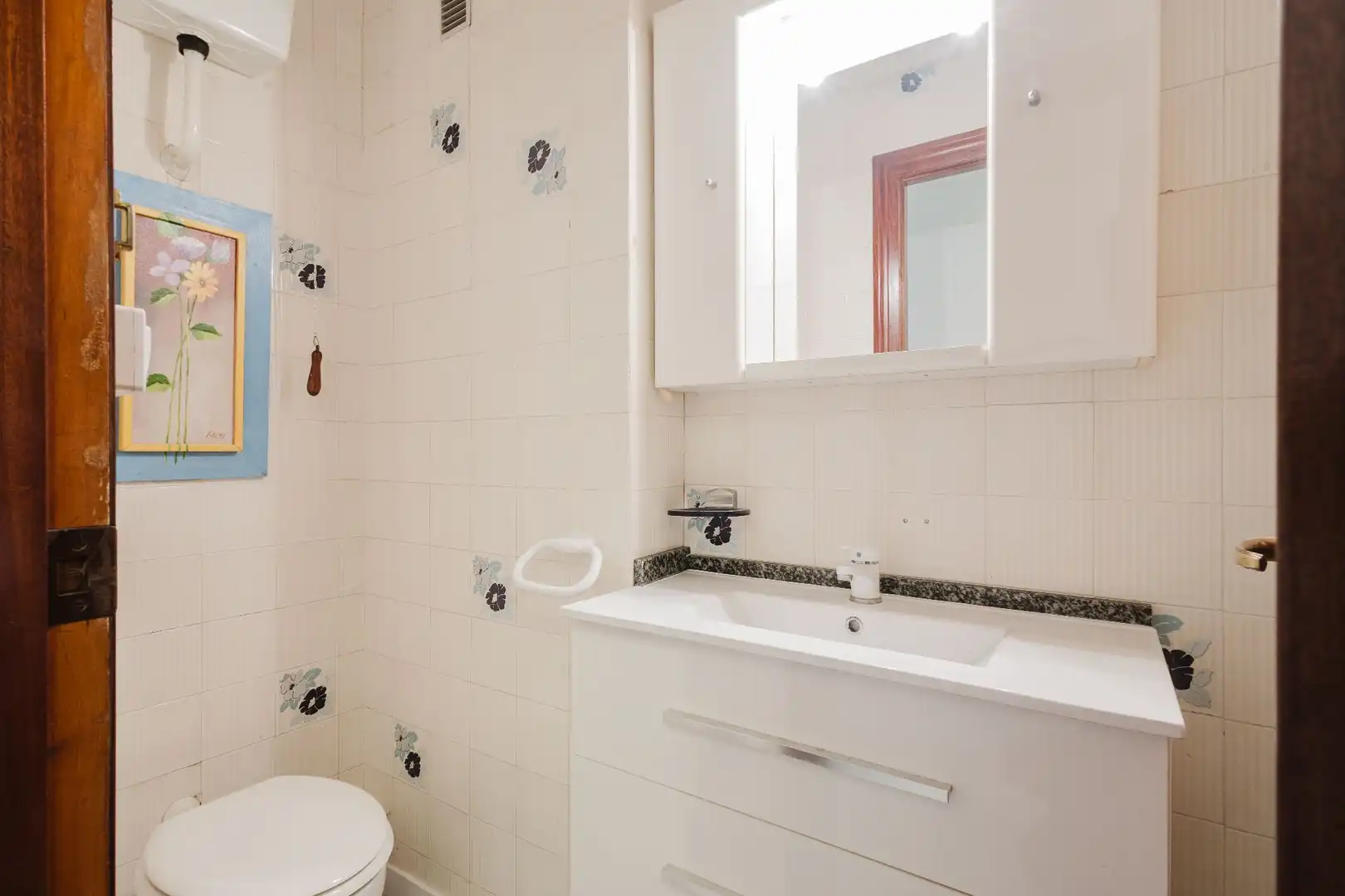 Baño de Apartamento en venta en Torrevieja con Aire acondicionado, Terraza y Piscina comunitaria