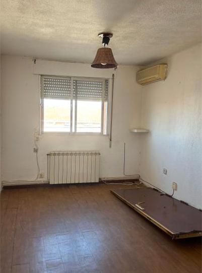 Photo 1 of Flat for sale in Calle de Nuestra Señora del Villar, Ventas, Madrid