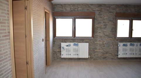 Foto 4 de Casa o chalet en venta en Valle de Valdebezana, Burgos