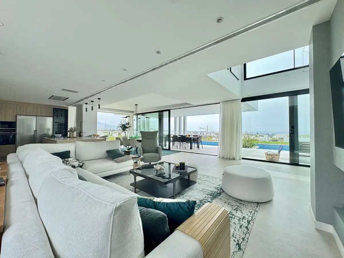 Casa con piscina en venta en Estepona - Estepona,Cancelada,Calle Arminio, imagen 3