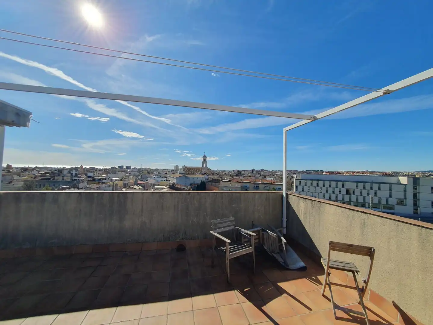 Terrasse von Dachboden zum Verkauf in Vilanova i la Geltrú mit Klimaanlage, Heizung und Terrasse
