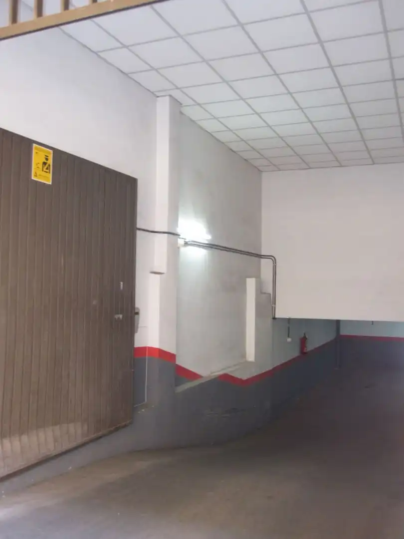 Einzelparkplatz zur Miete in Calle José Picón 19, imagen 12