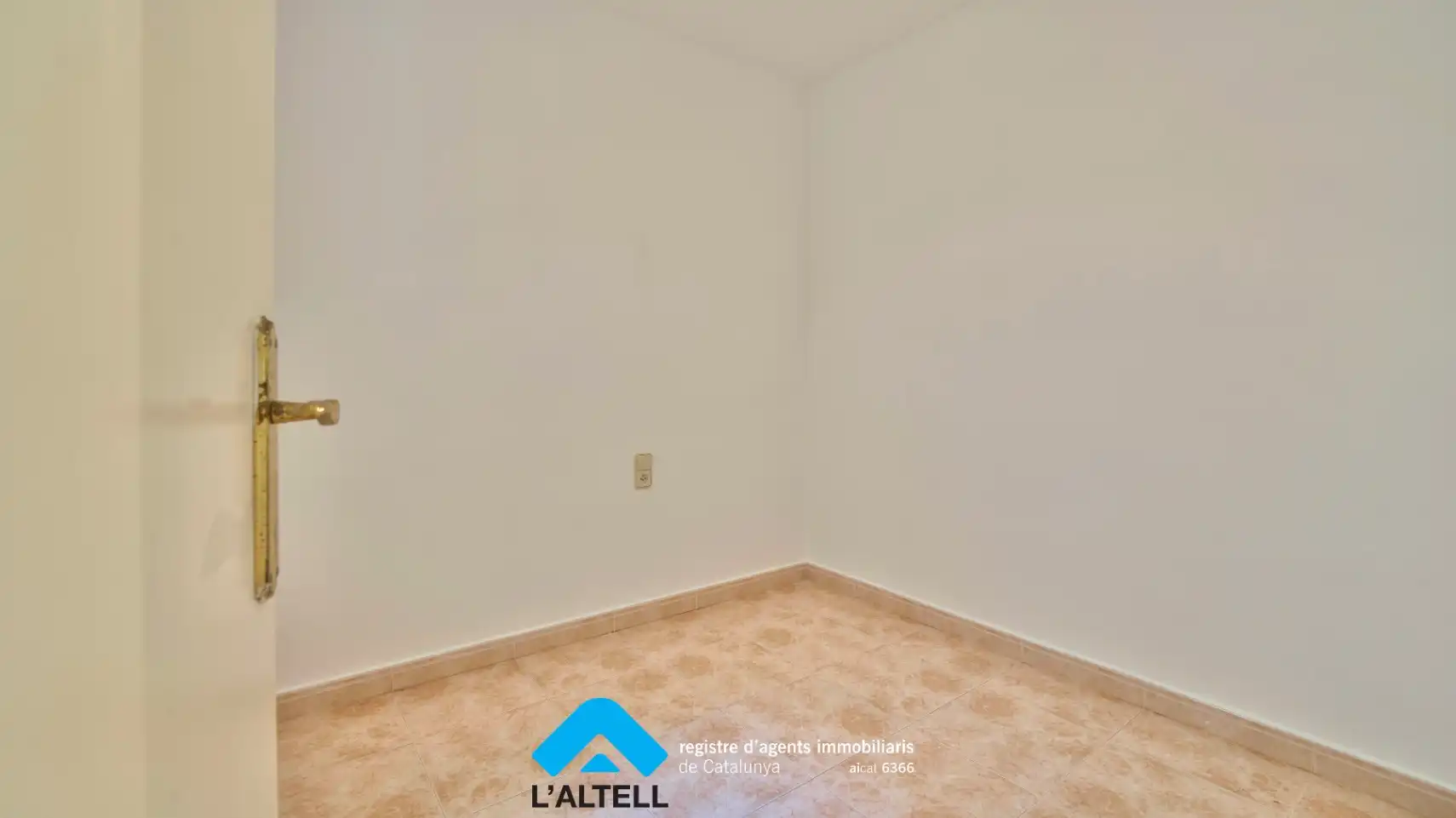 Flat for sale in L'Ametlla del Vallès  with Heating