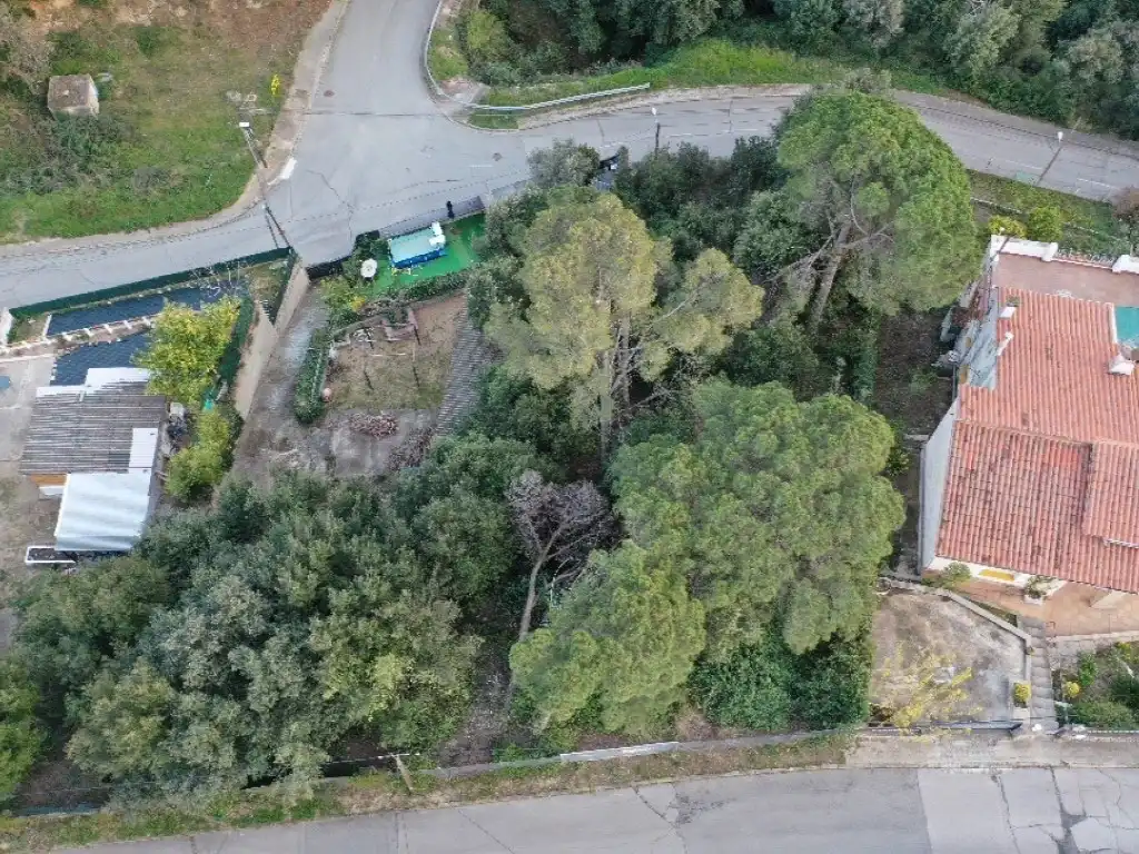 Wohnbaugrundstück zum Verkauf in Bigues i Riells del Fai, imagen 3