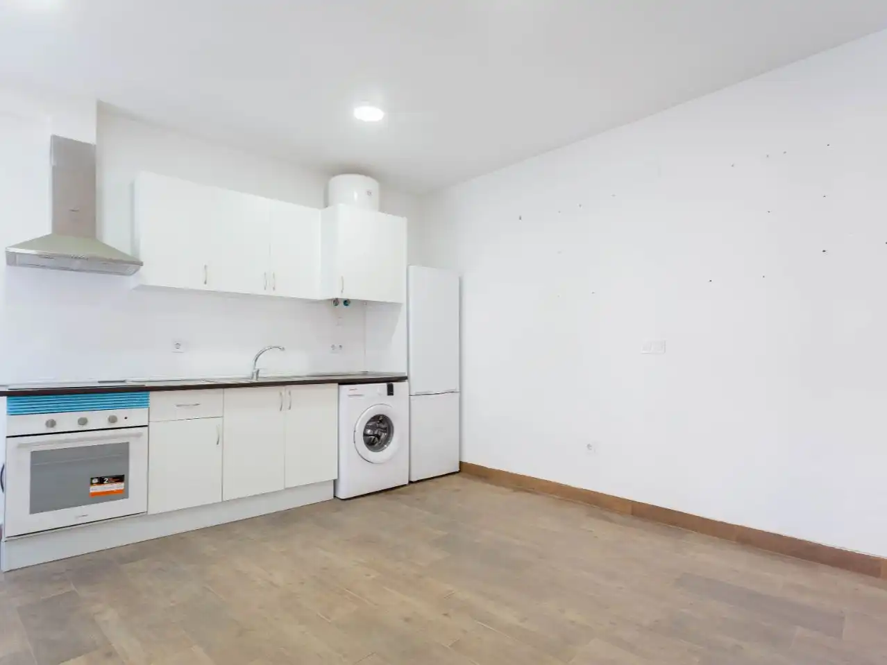 Cocina de Piso para compartir en Talavera de la Reina con Aire acondicionado, Calefacción y Horno
