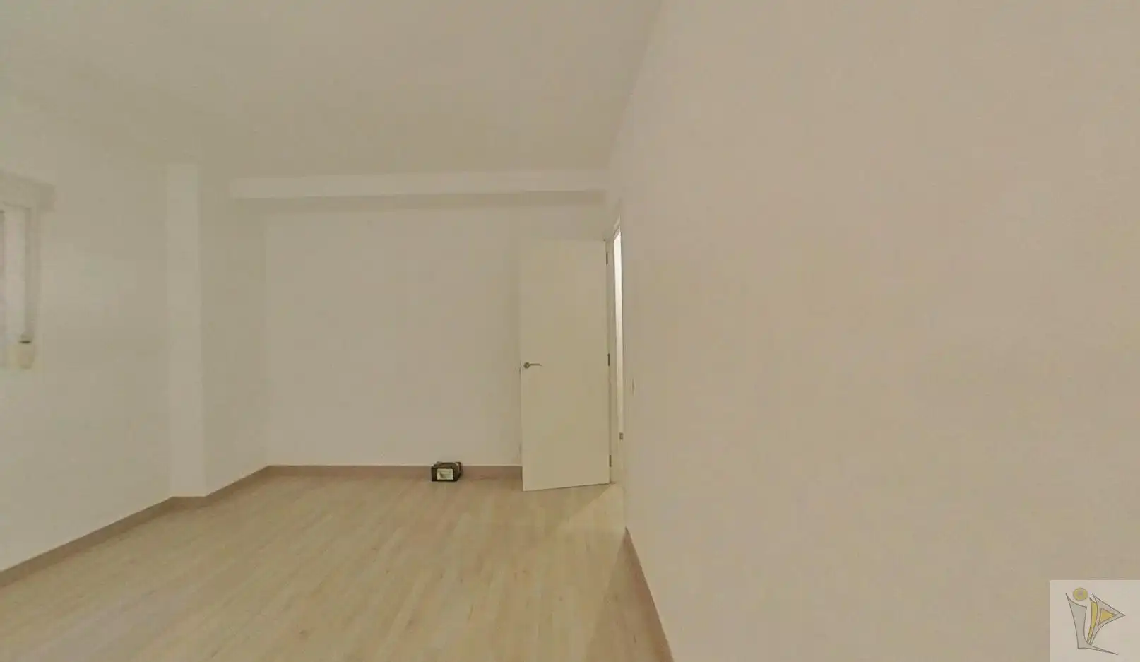Flat for sale in CL BELZUNEGUI , Puerta Bonita