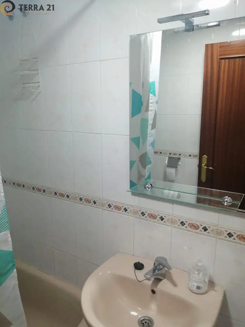 Baño de Piso de alquiler en Jaén con Terraza