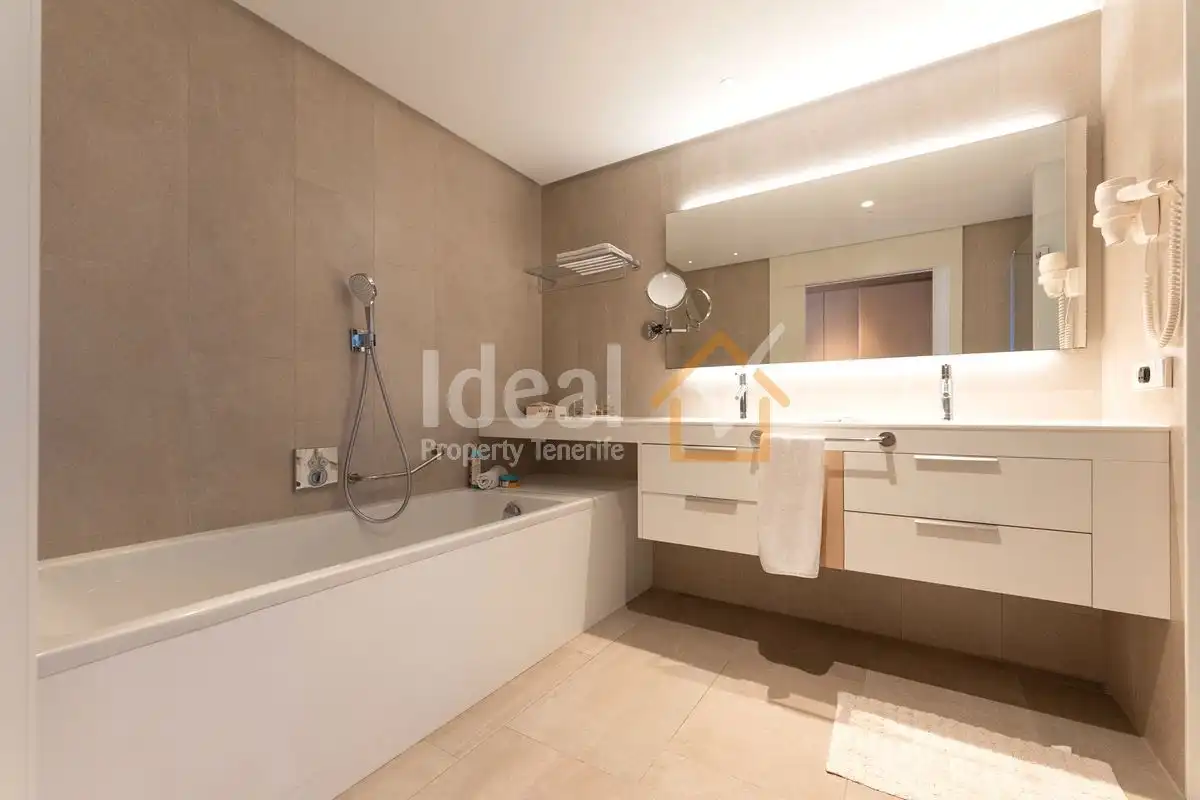 Apartment with pool for sale in Abama, imagen 13