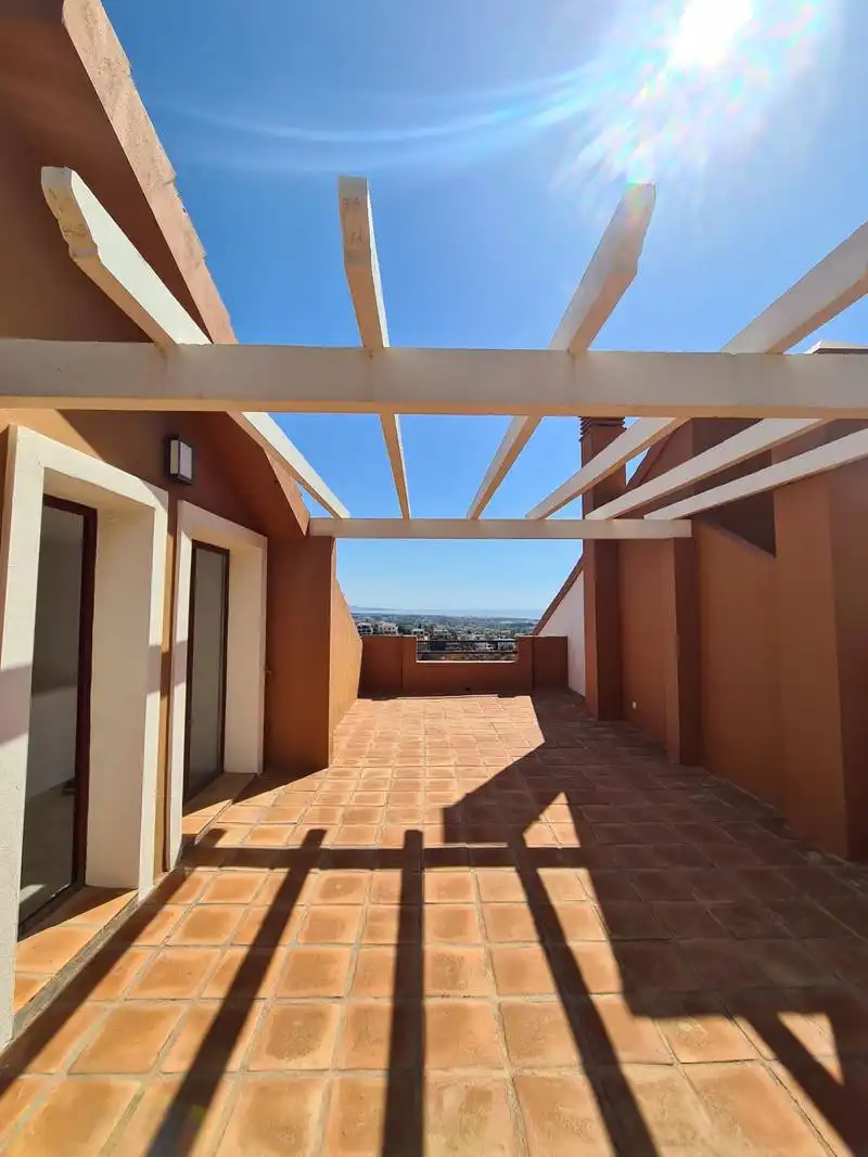 Terraza de Casa adosada de alquiler en Benahavís con Aire acondicionado, Calefacción y Jardín privado