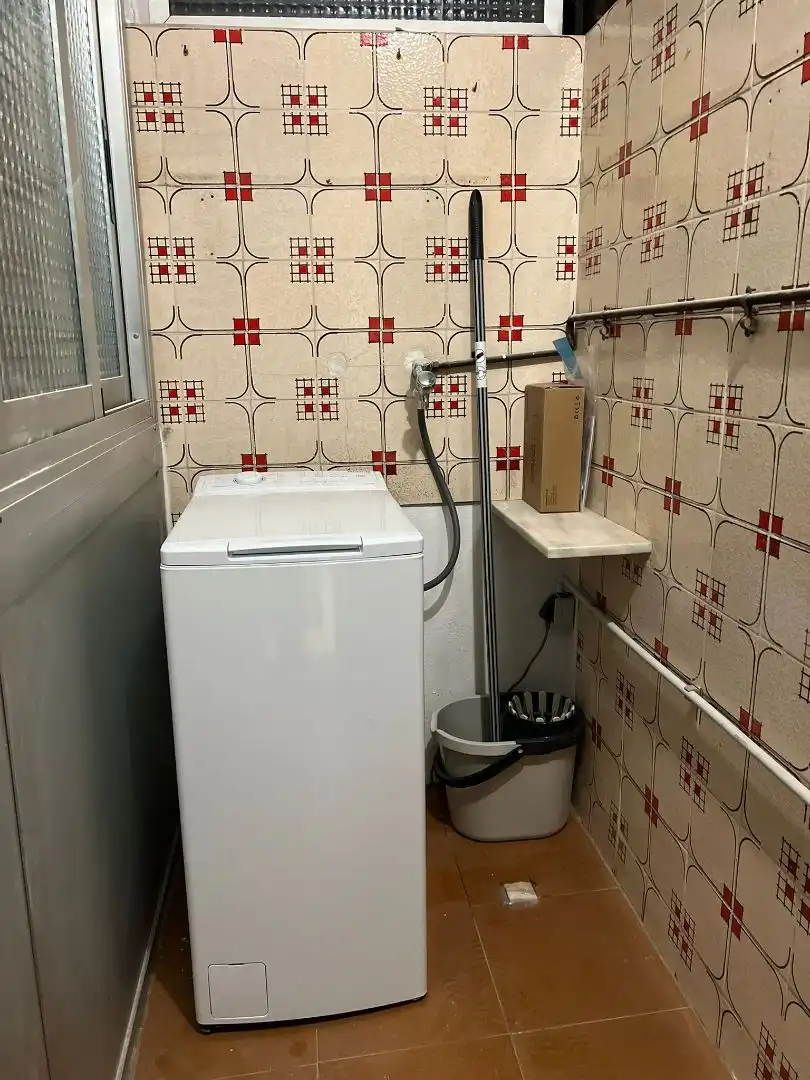 Bathroom of Flat for share in Rascanya