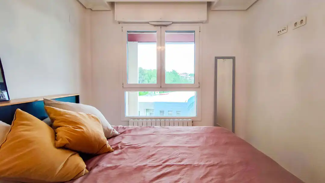 Schlafzimmer von Wohnung zum Verkauf in Donostia - San Sebastián  mit Heizung und Möbliert