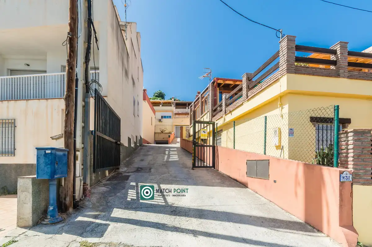 Vista exterior de Casa o chalet en venta en Almuñécar