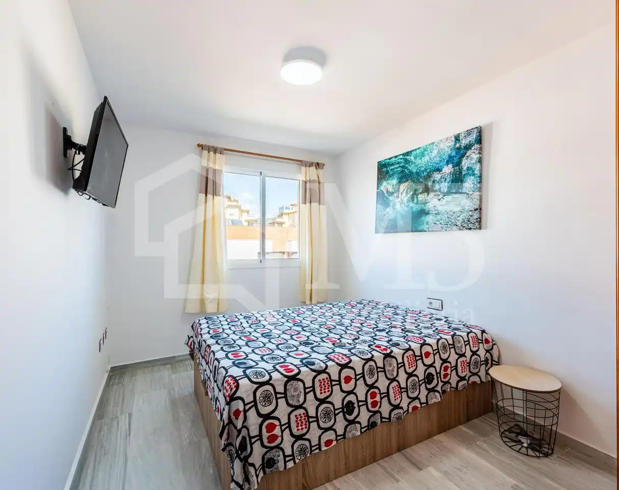 Habitación de Piso de alquiler en Algarrobo con Aire acondicionado, Terraza y Trastero