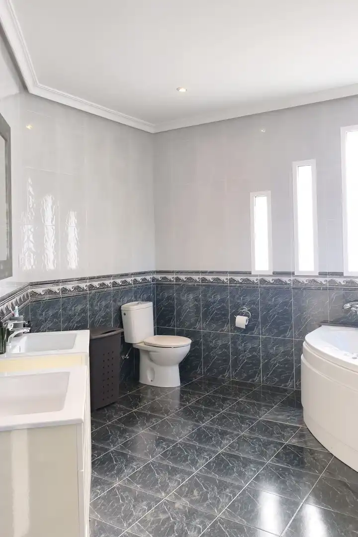 Bathroom of Houses for sale in Millena  with Air Conditioner, Terrace and Storage room