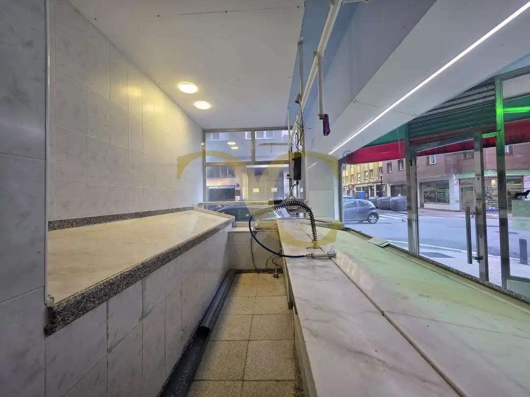 Kitchen of Commercial properties for rent in Gijón 