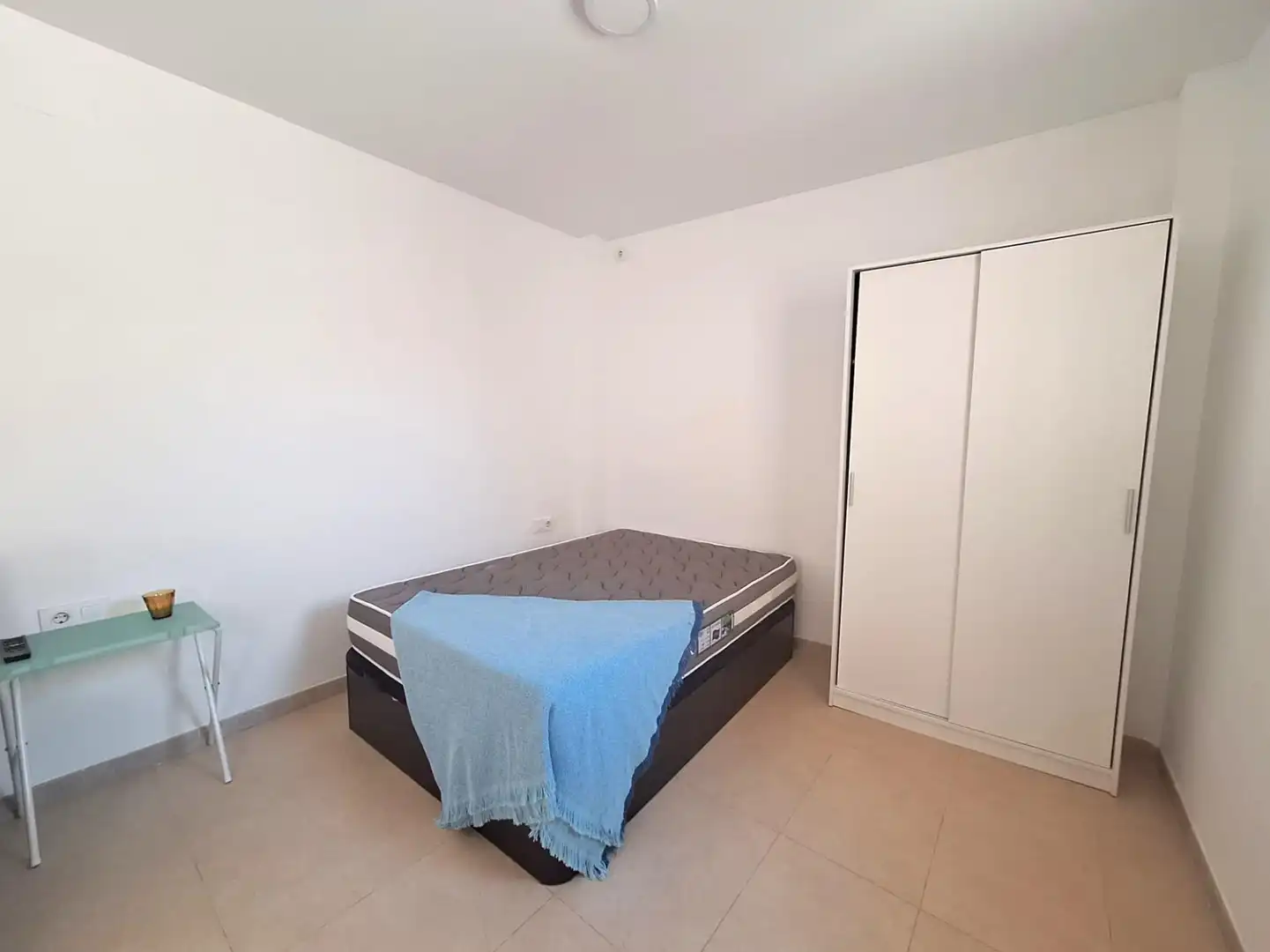 Habitación de Piso en venta en Cádiz