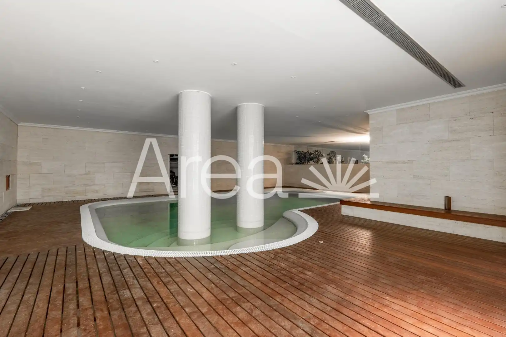 Swimming pool of Houses for sale in Rocaferrera
