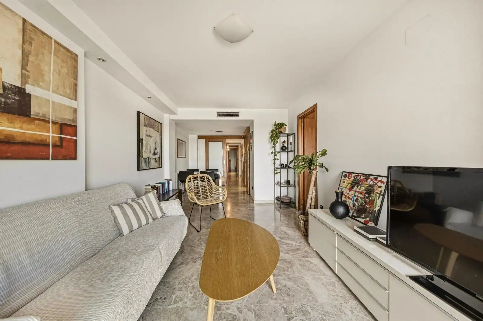 Sala d'estar de Planta baixa de lloguer en Palamós amb Aire condicionat, Terrassa i Moblat