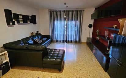 Living room of Flat for sale in  Valencia Capital  with Air Conditioner, Terrace and Balcony