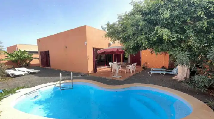 Casa con piscina in vendita a Corralejo