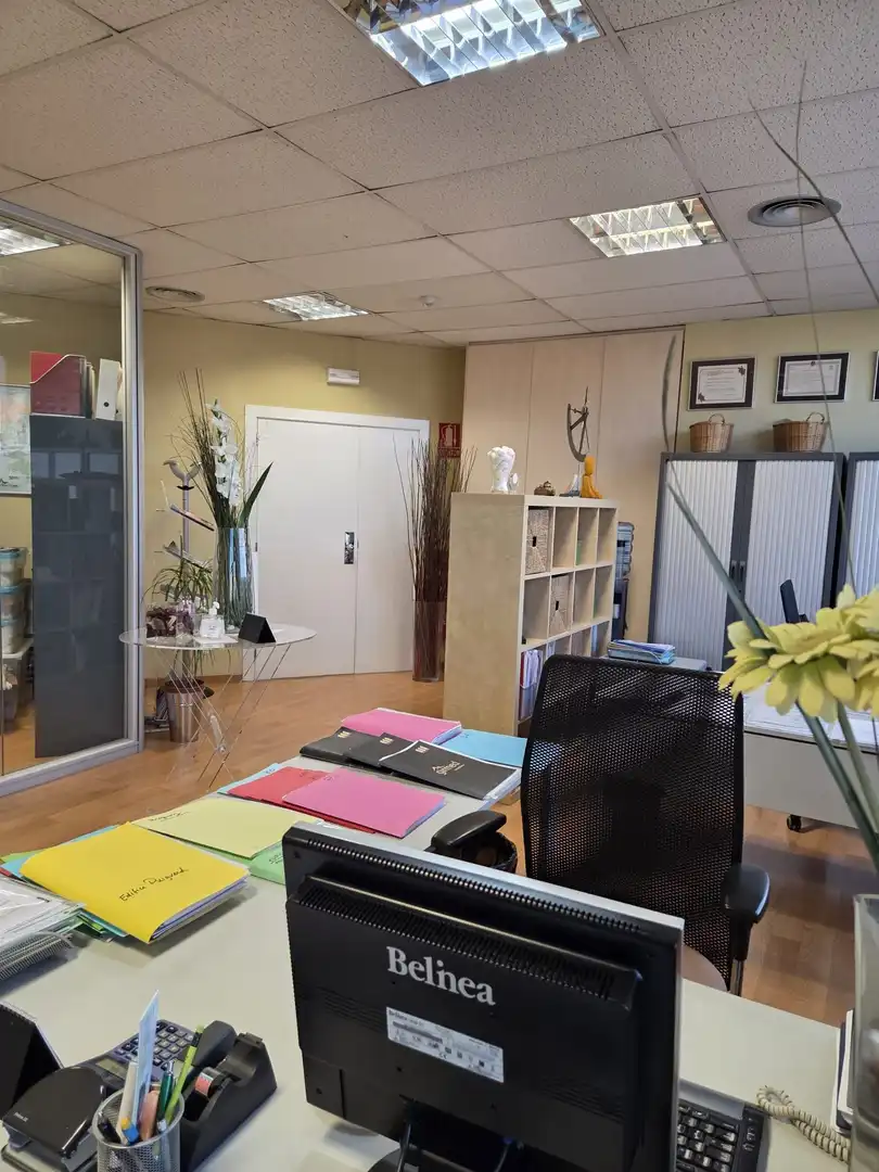 Oficina en venda en Sabadell