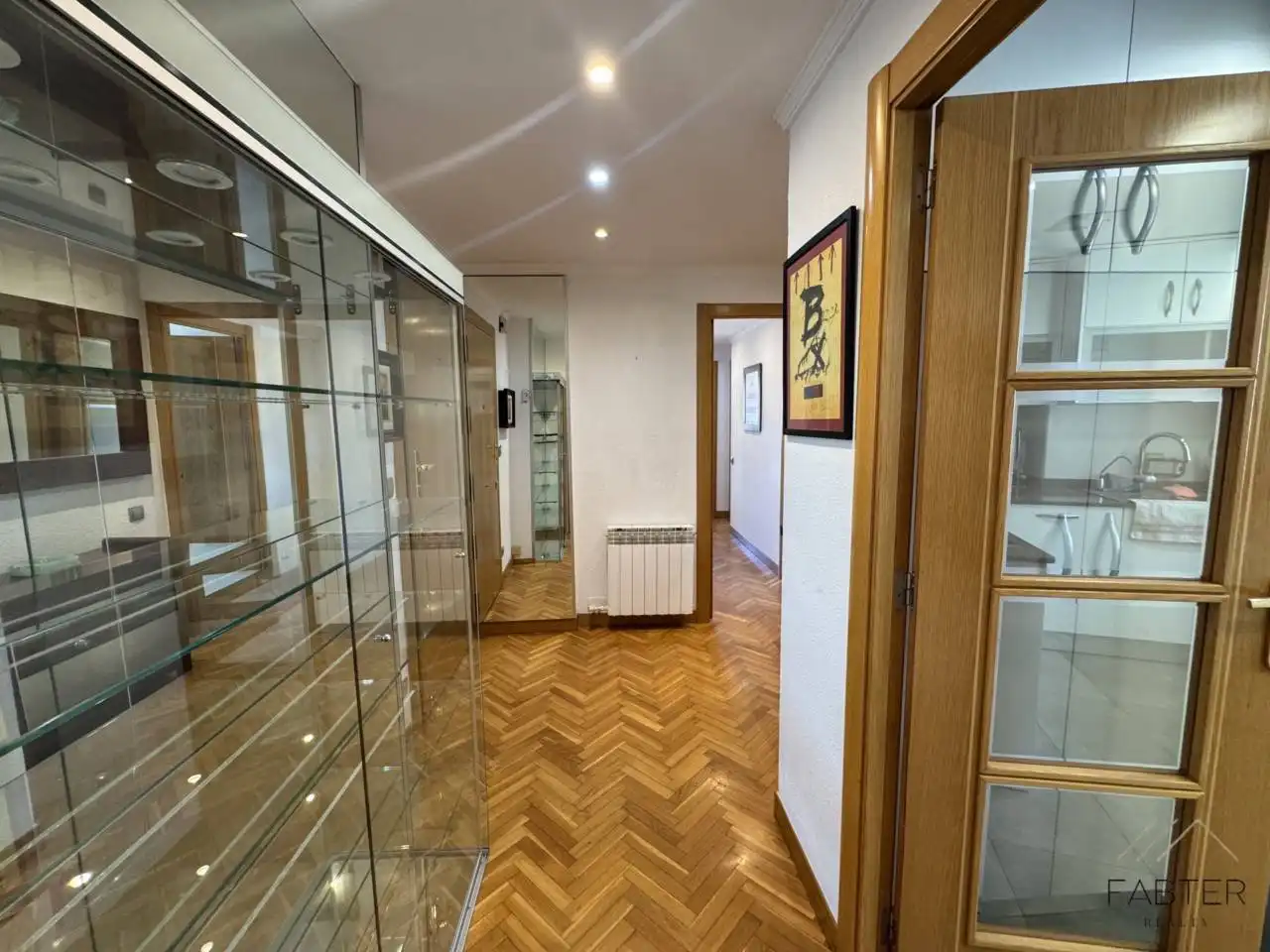 Flat with terrace for sale in Carretera Collblanc, imagen 9