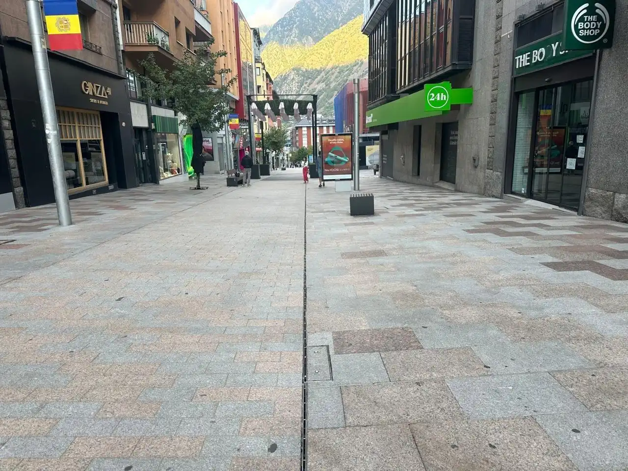 Ufficio in affitto a Les Escaldes, imagen 2