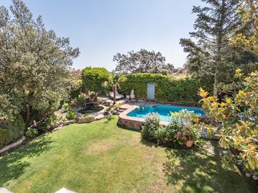 House with pool for sale in Paseo de Emilia Alarcos