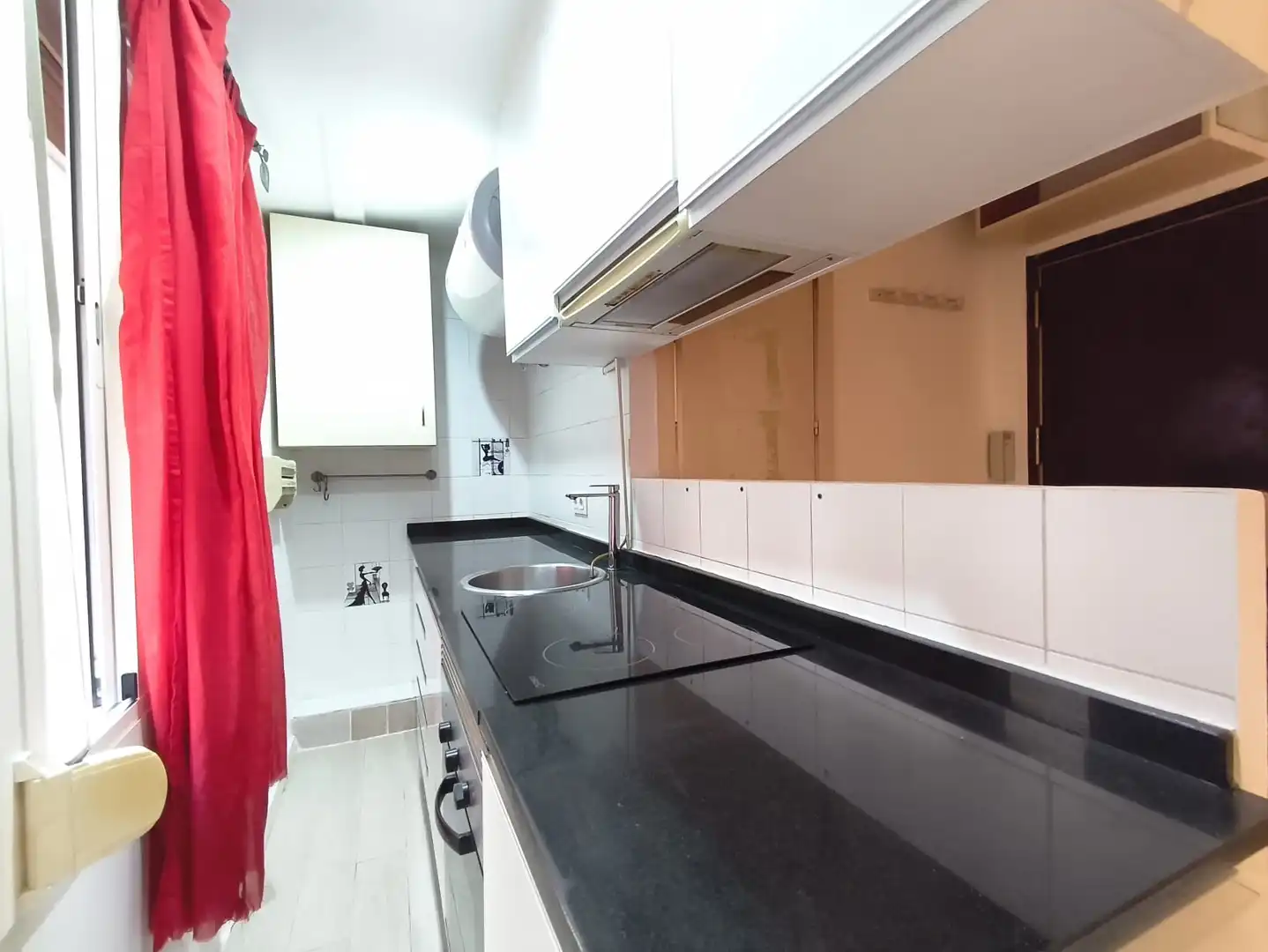 Kitchen of Flat for sale in Barcelona  with Oven and Balcony